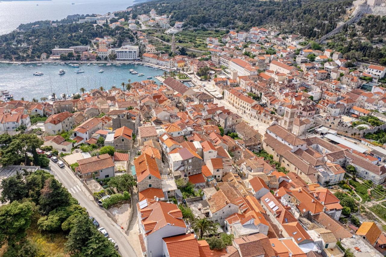 Villa Capitis In The Center- Luxury Apartment With Swimming Pool Hvar Town Zewnętrze zdjęcie