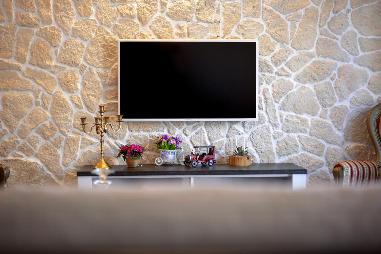 Villa Capitis In The Center- Luxury Apartment With Swimming Pool Hvar Town Zewnętrze zdjęcie