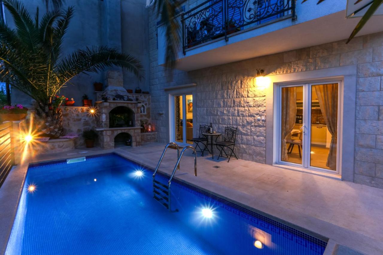 Villa Capitis In The Center- Luxury Apartment With Swimming Pool Hvar Town Zewnętrze zdjęcie